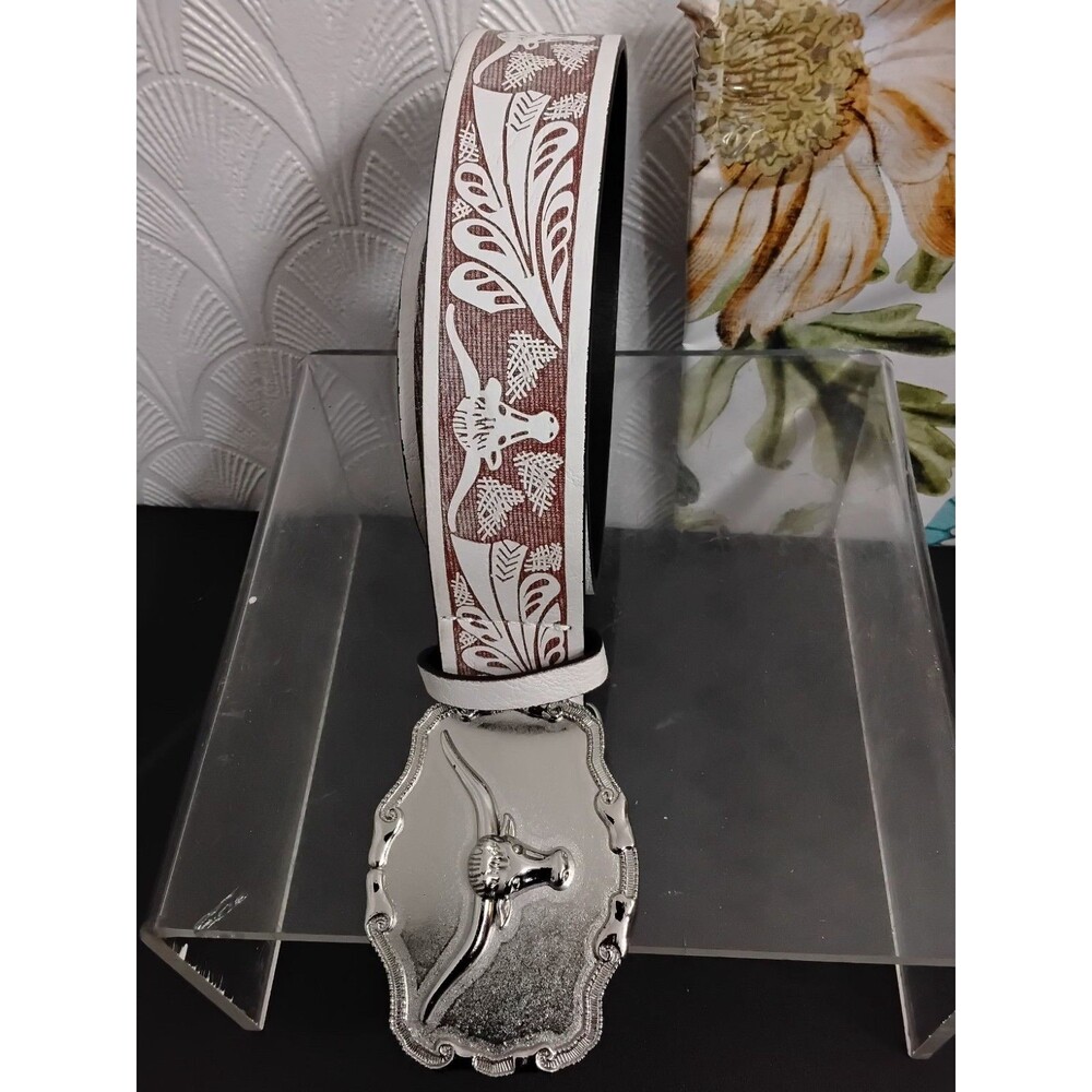 Bull head buckle belt   Size 32